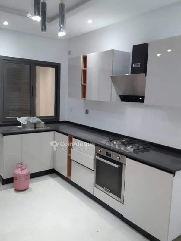 Location appartement 4pièces - Cocody 2 Plateau les Vallon