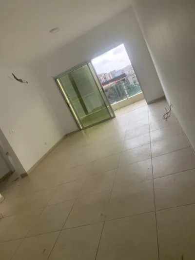 Appartement 3 pièces — Nouveau CHU d'Angré