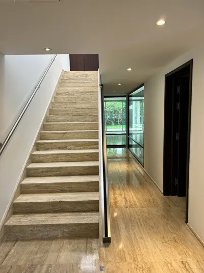Villa moderne F6 de prestige à louer – Beverly Hills, Riviera Golf 4
