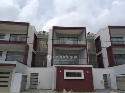 Location appartements 3pièces -Abidjan